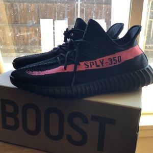 Yeezy 350 V2 Core Black